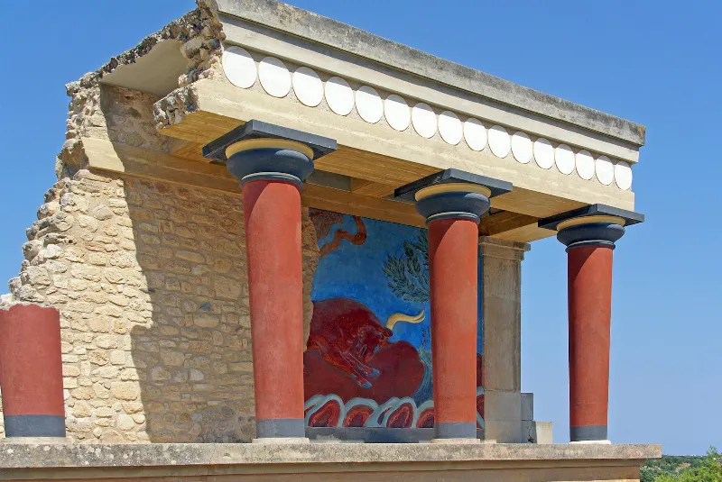 Rise of the Minoan Civilization: Trade, Innovation, and Power