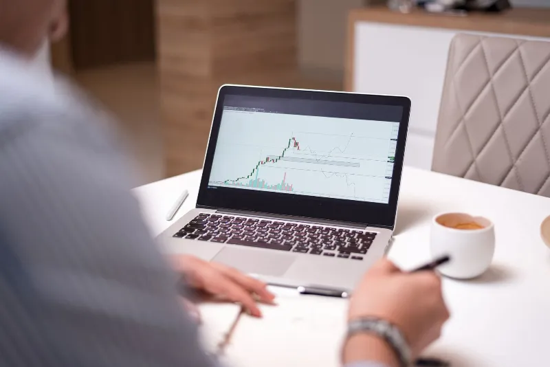 FOMO and Decision Fatigue: Understanding Financial Biases